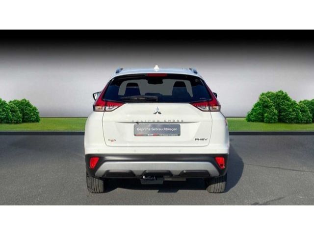 Fahrzeugabbildung Mitsubishi Eclipse Cross Plug-In Hybrid 4WD Intro Edition