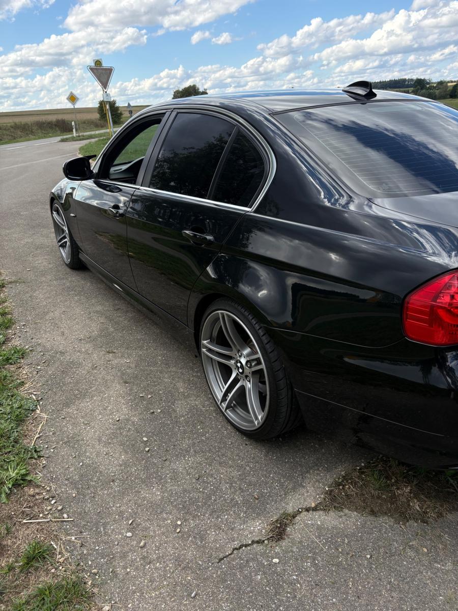BMW 325