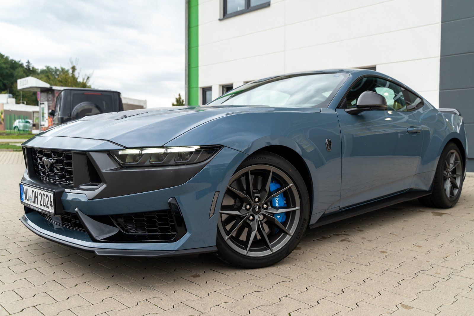 Ford Mustang (MUSTANG Dark Horse Styling-Paket/Heckspoiler/1.H)