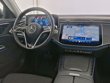 Mercedes E 220 - 7