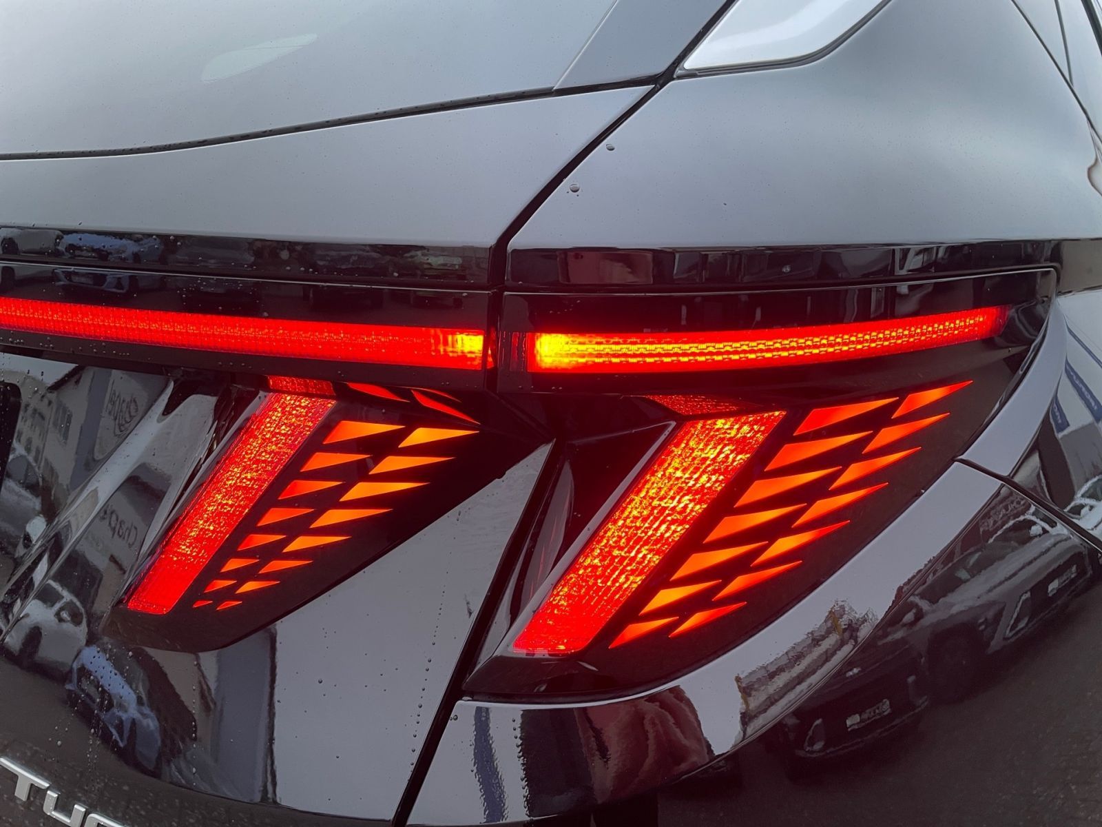 Fahrzeugabbildung Hyundai TUCSON 1.6 T-GDI Trend Hybrid Krell LED Paket