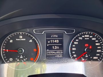 Audi Q3 - 10