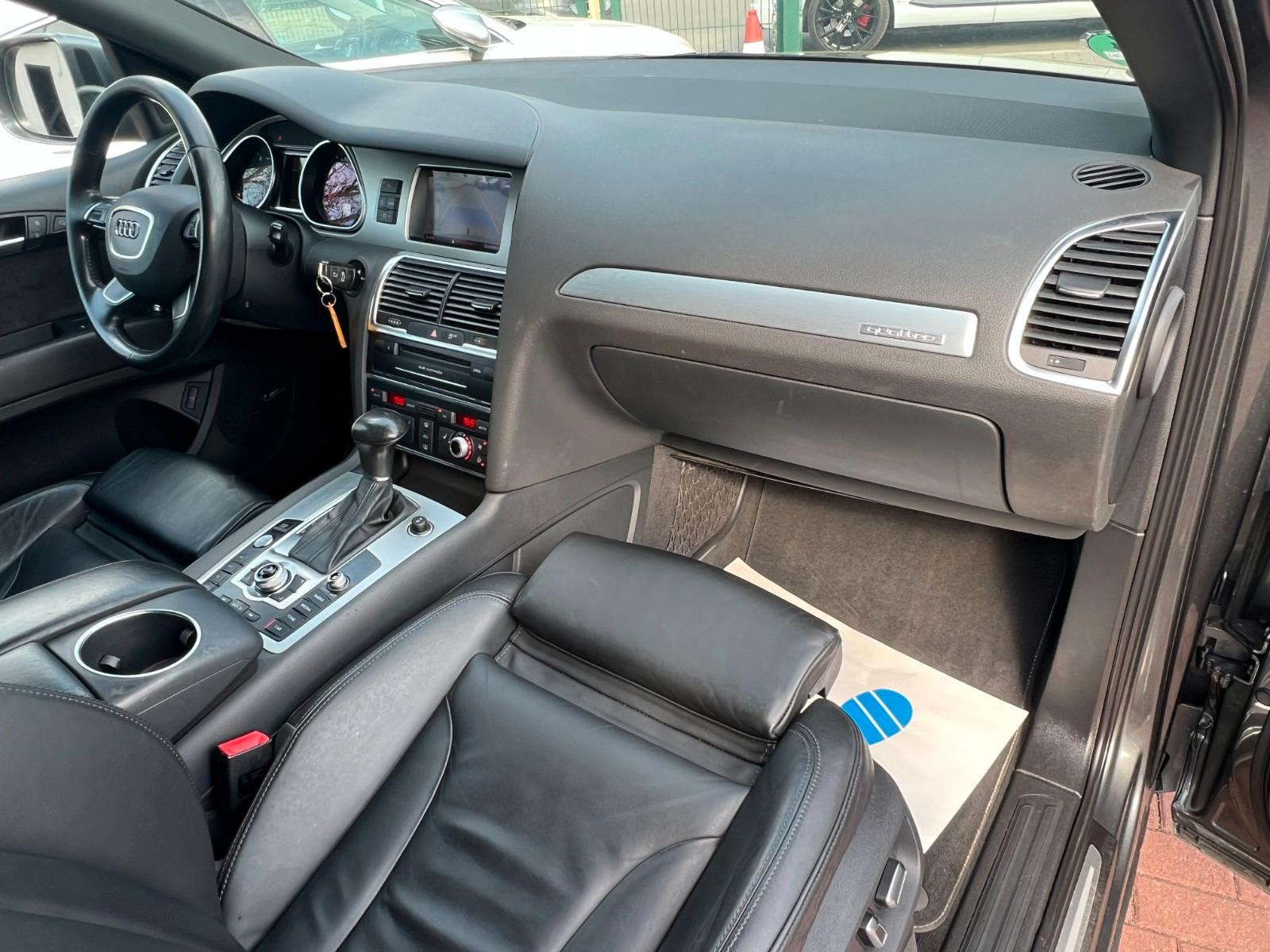 AUDI Q7 3.0 TDI 245CH QUATTRO S LINE 7 PLACES