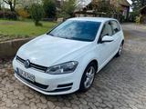 Volkswagen Golf 7 weiß - Volkswagen Golf: Weis