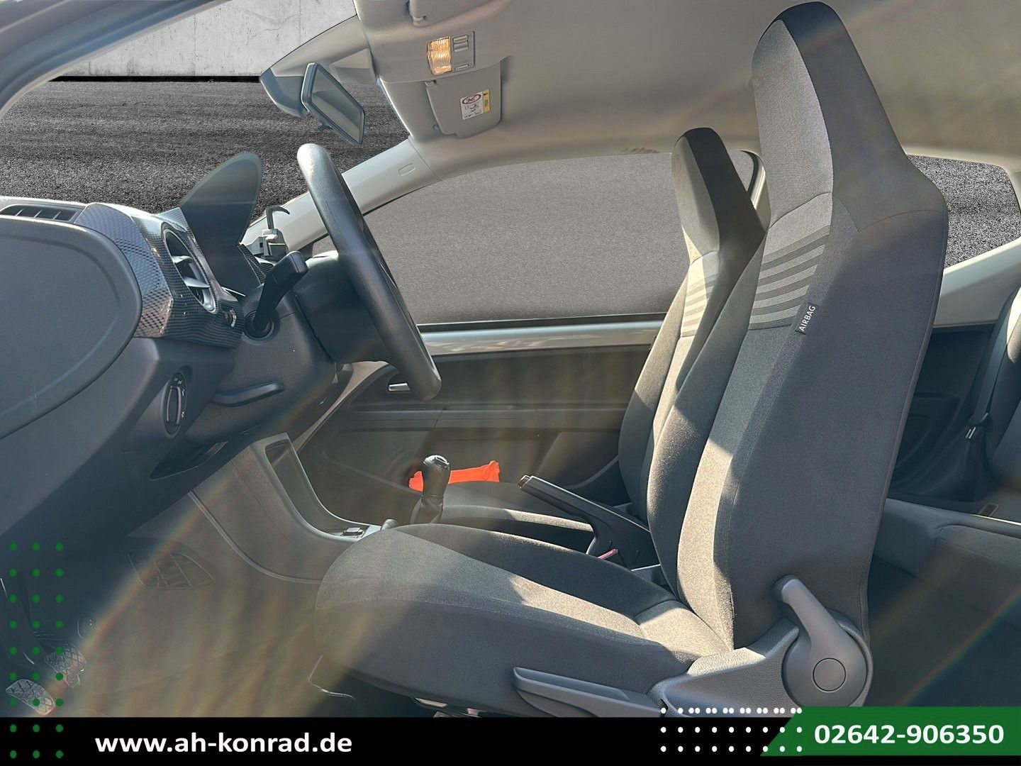 Fahrzeugabbildung Volkswagen up!move up! 1.0 MPI 48kW*SITZHZNG*WINTER*KLIMA*