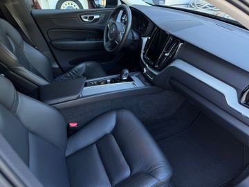 Volvo XC60 - 11