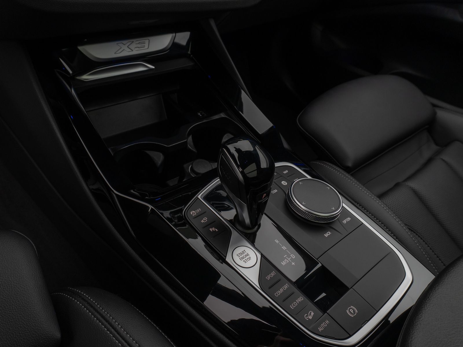 Fahrzeugabbildung BMW X3 xD20d M Sport Panoram 360°DAB Lenkrhz Komfort