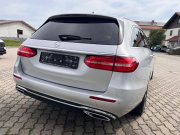 Mercedes E 220 - 9