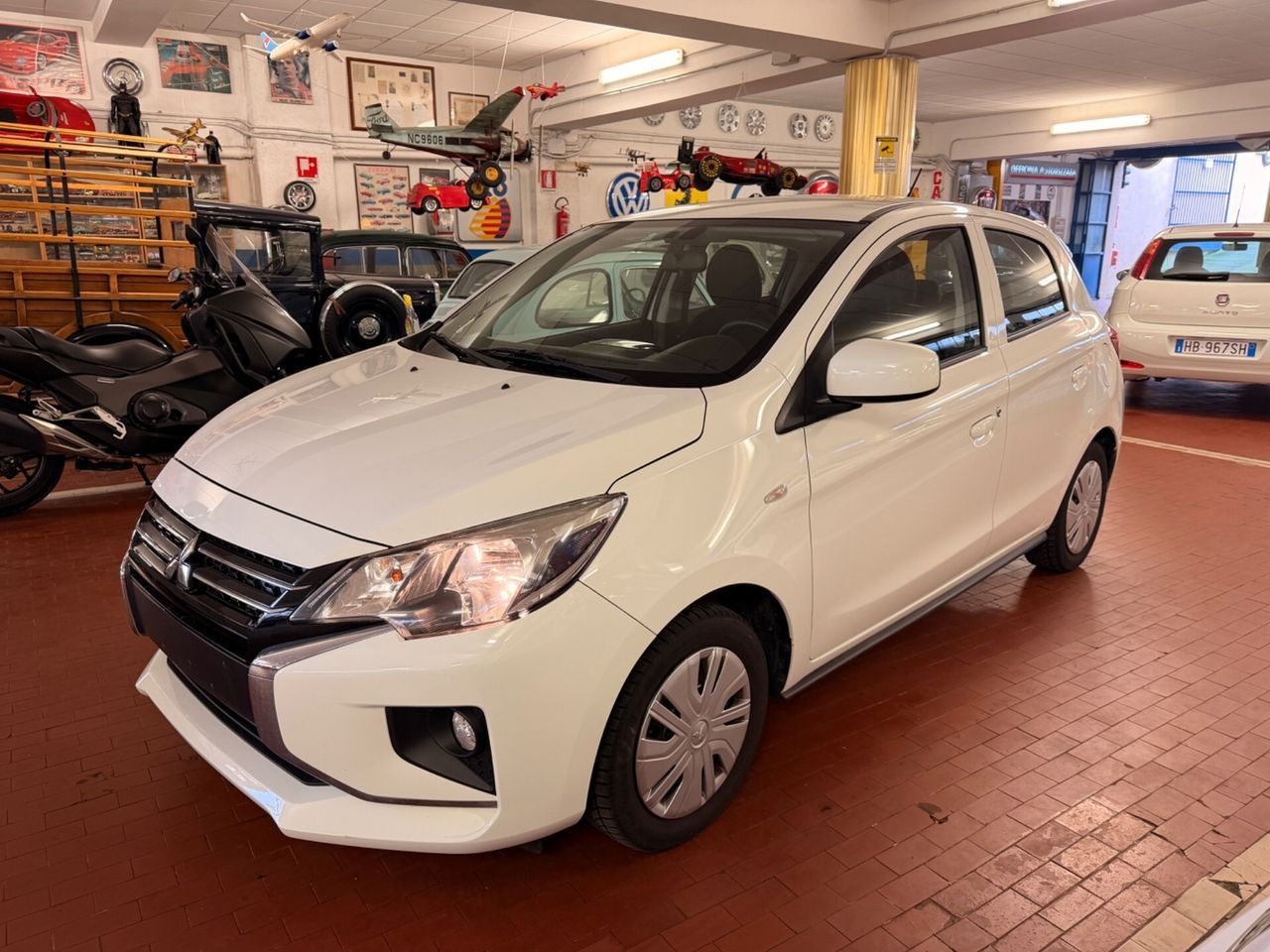 MITSUBISHI Space Star