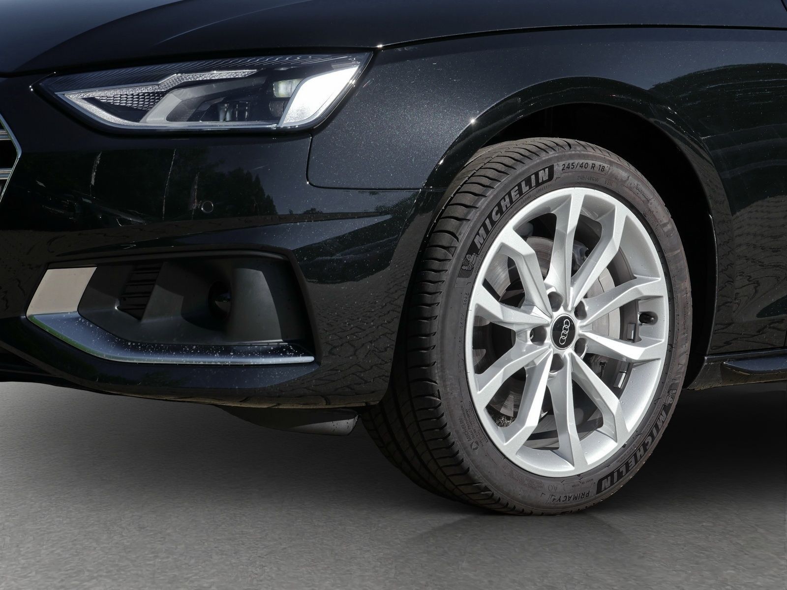 Audi A4 - Bild 13