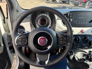 Fahrzeugabbildung Fiat 500 Mild Hybrid Klima Temp UConnect uvm.