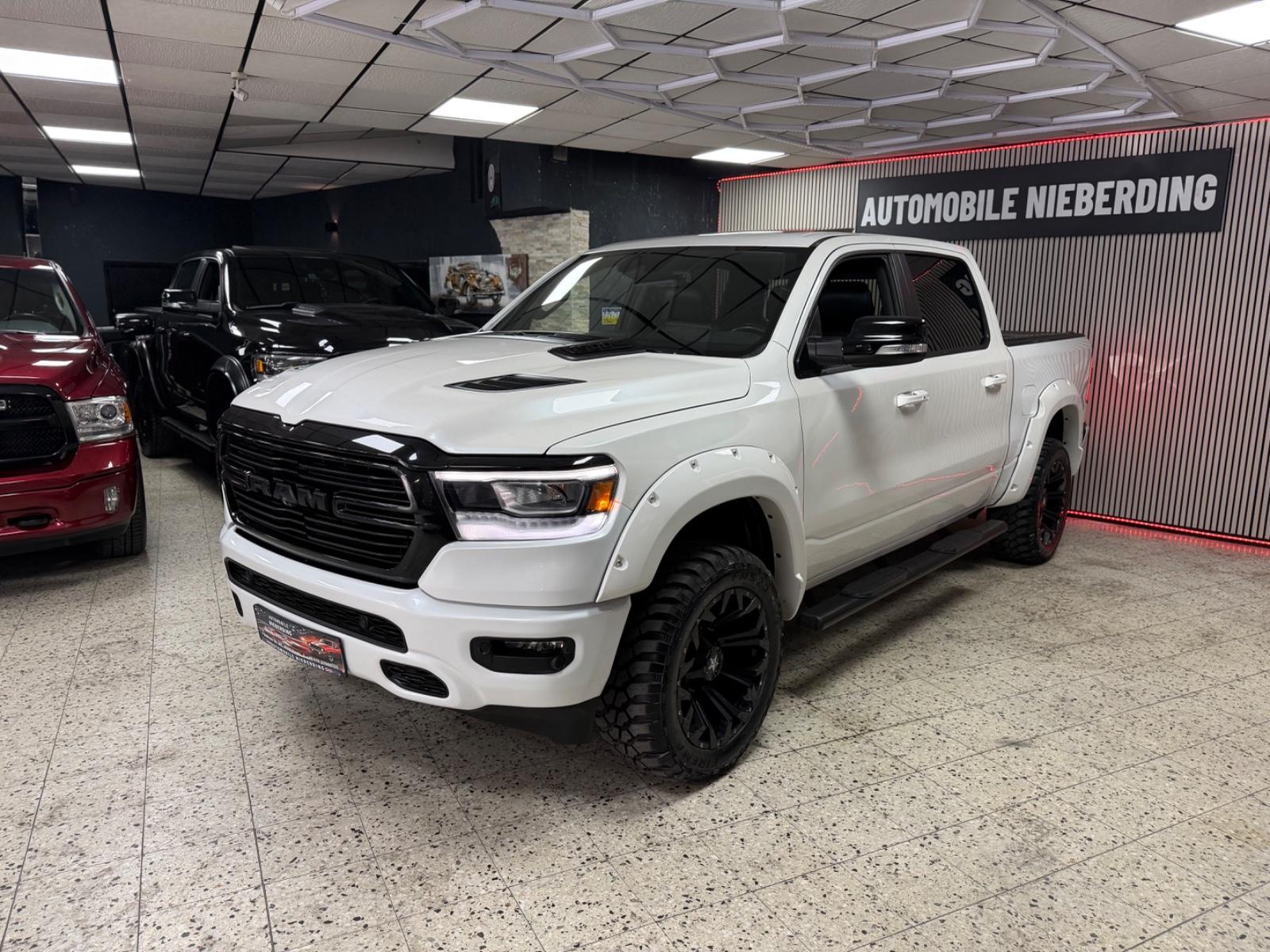 Dodge Ram 5.7 HEMI 4X4 Sport / Pano / ACC / 360° / 12", миниатюра 9