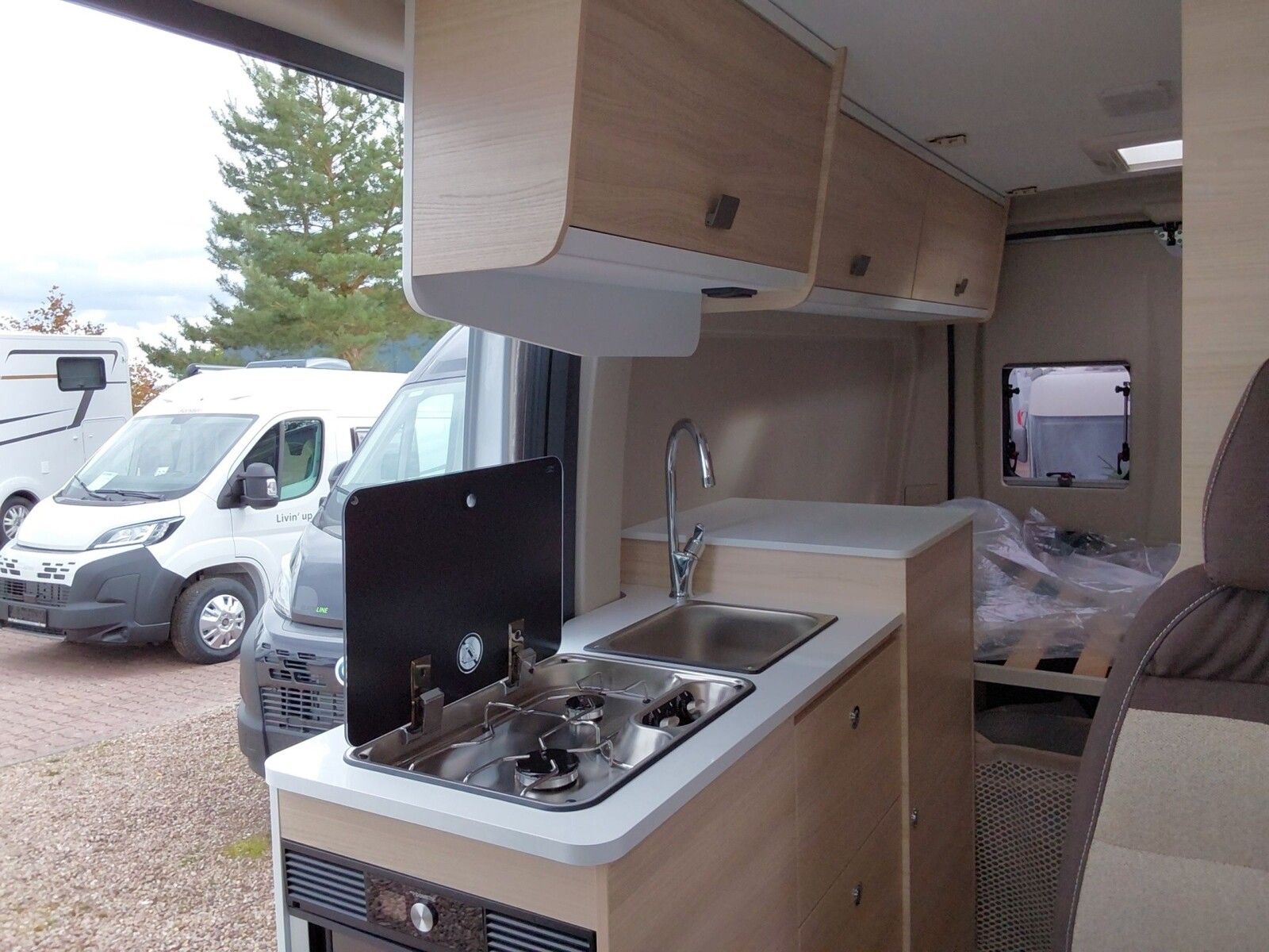 Fahrzeugabbildung Chausson Van First Line V594M Connect Paket Zubehör Paket