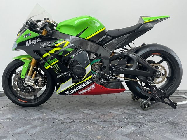 Kawasaki Ninja ZX-10R Racer im Kundenauftrag