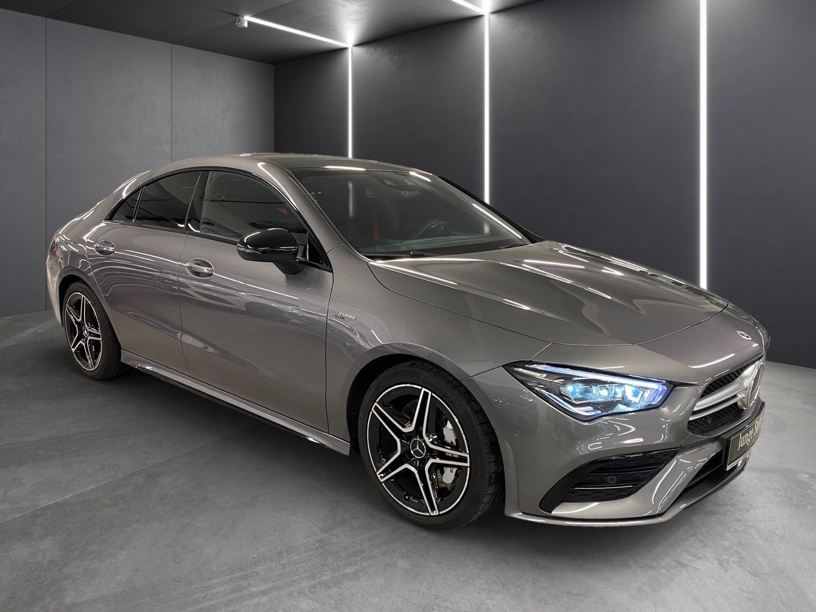 Fahrzeugabbildung Mercedes-Benz CLA 35 AMG 4M*Pano*Distro*Totwi*Burmester*Multib