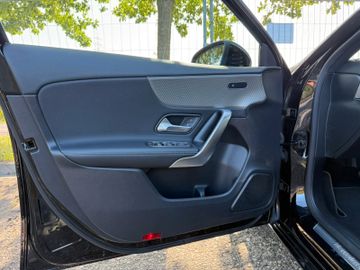 Mercedes A 180 - 9