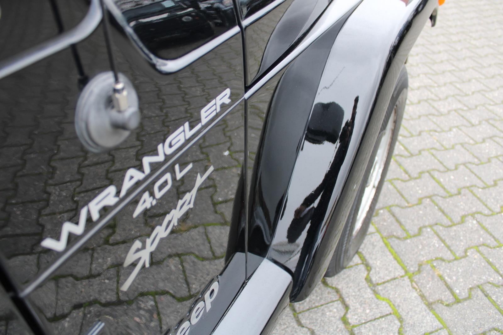 Jeep Wrangler 4.0 Sport | 169 ch | BVM | GPL | Hard-top | Différentiel autobloquant | 8 pneus | CT neuf