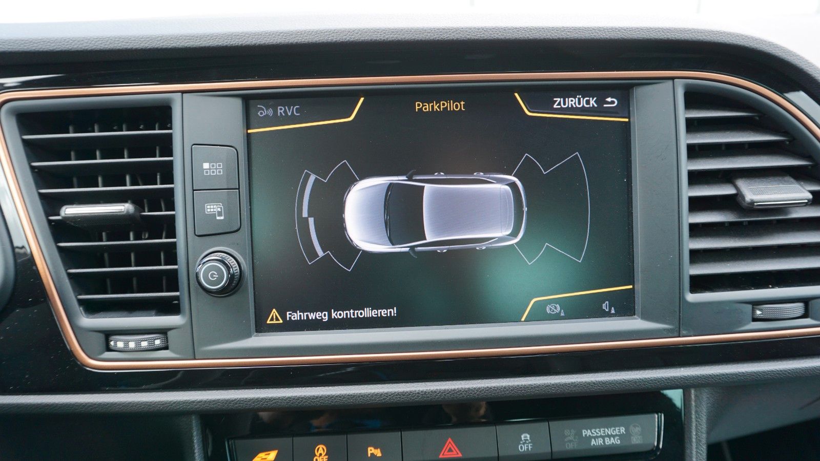 Fahrzeugabbildung SEAT Leon Cupra R Limitiert 673 von 799, ACC, Kamera