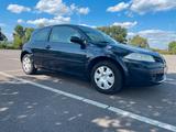 Renault Megane Checkheft Zweitbesitz TÜV 9/26 - Renault Megane: R26