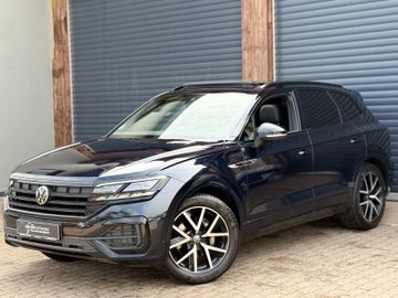 Volkswagen Touareg - 1