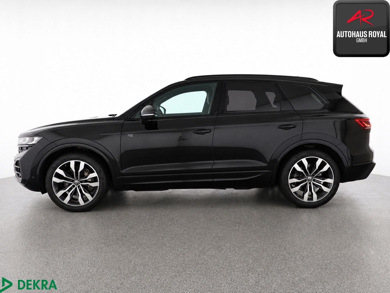 Volkswagen Touareg 3.0 TSI 4M R LINE MATRIX DYNAUDIO,360° foto 2