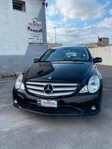 Mercedes-Benz Mercedes-benz R - schwarze Mercedes-Benz R 320