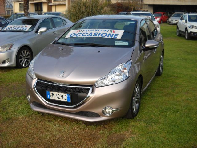 Peugeot 208 1.4 HDi 68 CV 5 porte Active