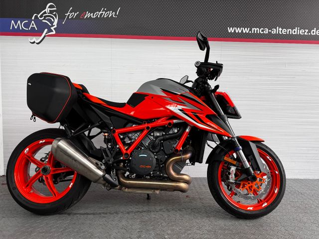 KTM 1290 Super Duke R ab 2,99% eff. Jahreszins