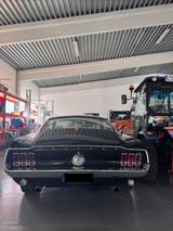 Ford Mustang Fastback 1967 V8 302 H-Zulassung - Ford Mustang aus 1967: Fastback
