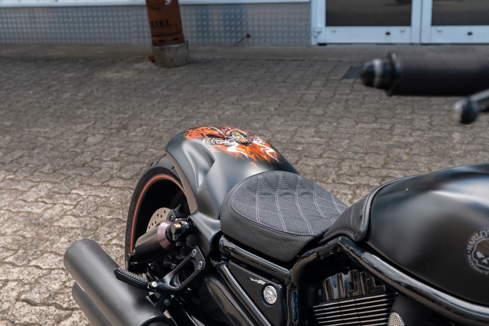 Fahrzeugabbildung Harley-Davidson VRSCDX Night Rod Special - Jekill&Hyde-Heckumbau