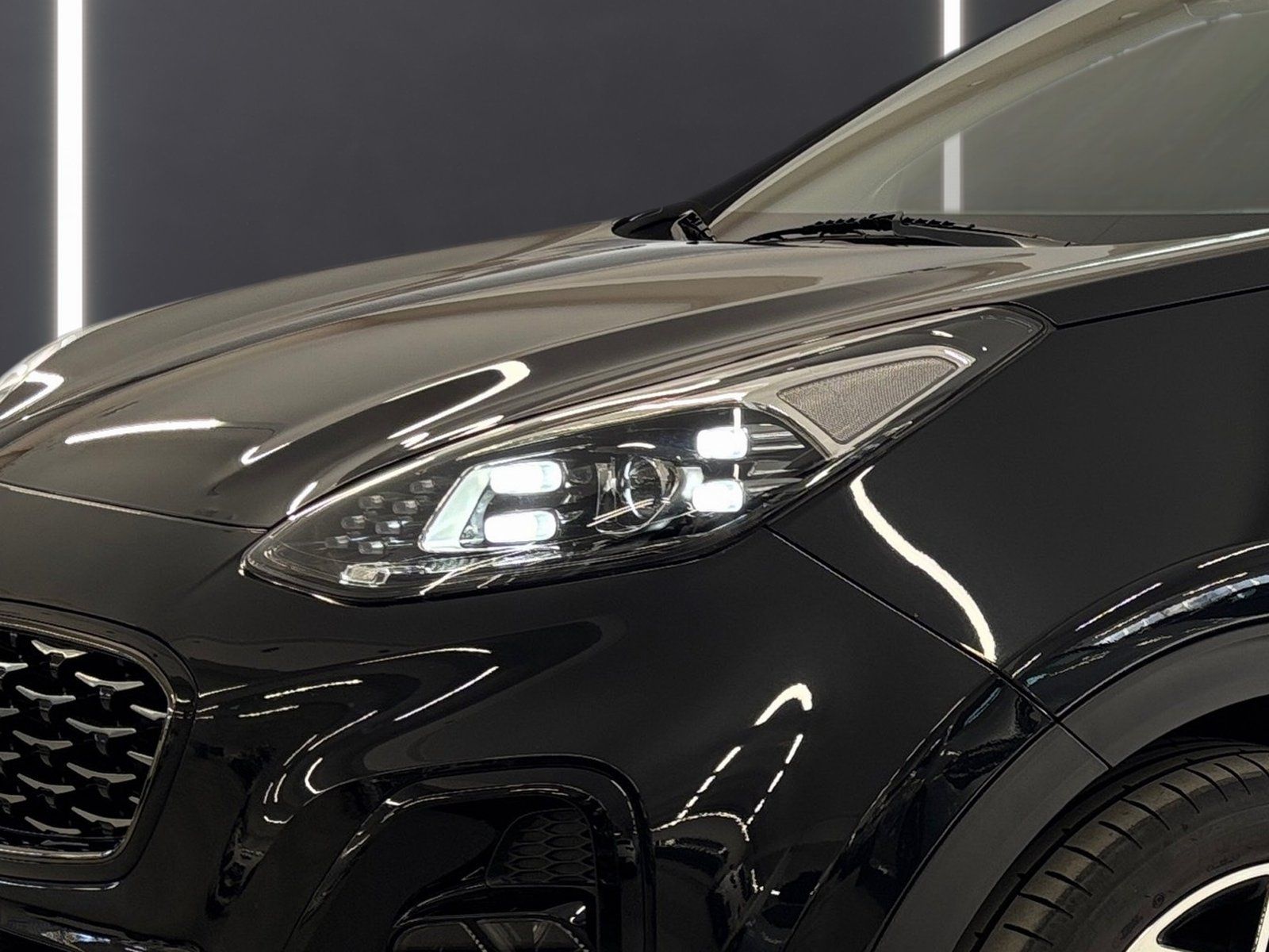 Fahrzeugabbildung Kia Sportage 1.6 T-GDI 4WD GT-Line *Technik*AHK*