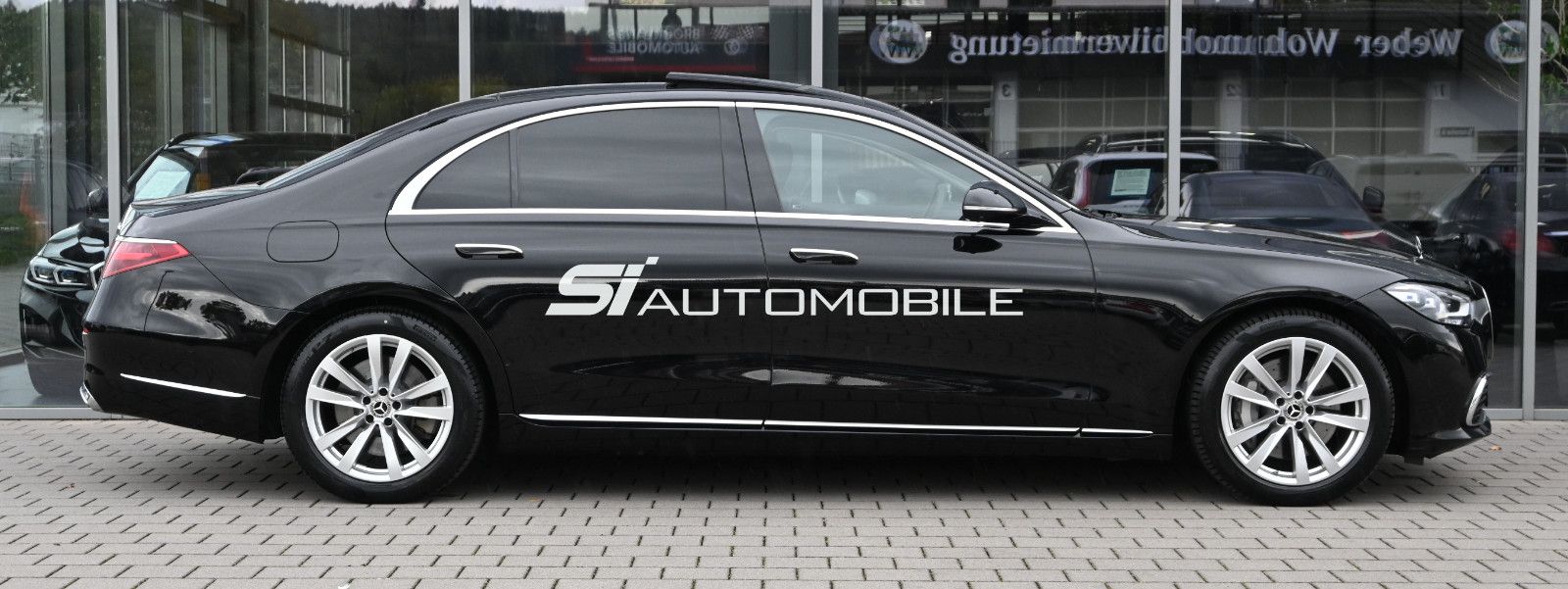 Fahrzeugabbildung Mercedes-Benz S 580 e 4MATIC Lang °UVP 191.620€°4-SITZE°PANO°