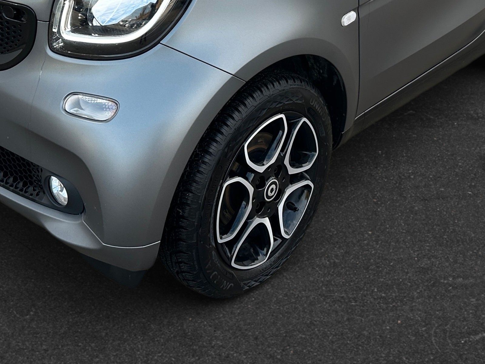 Smart smart fortwo coupe passion Pano Shz Allwetter – Bild 9