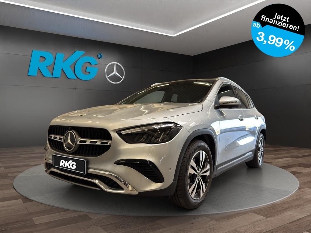 Mercedes-Benz GLA 200 EDITION DISTRONIC PANO KEYLESS 360° AHK
