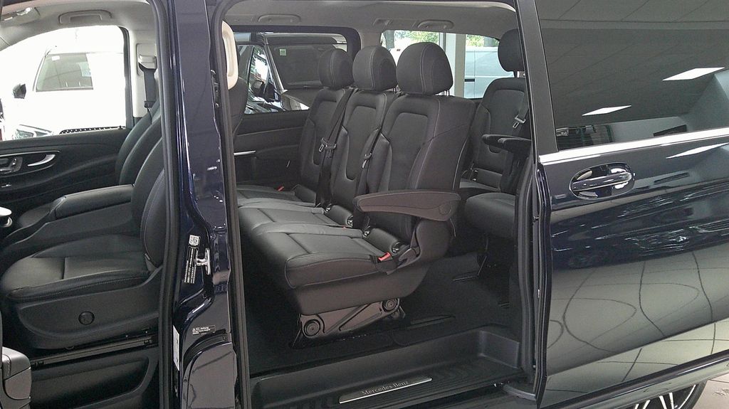 Mercedes-Benz V 300 d L 4M AMG Exklusiv NETTO 53.900