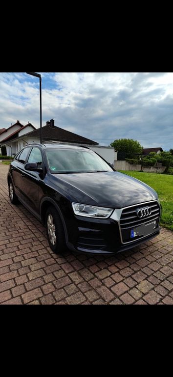 Image of Audi Q3