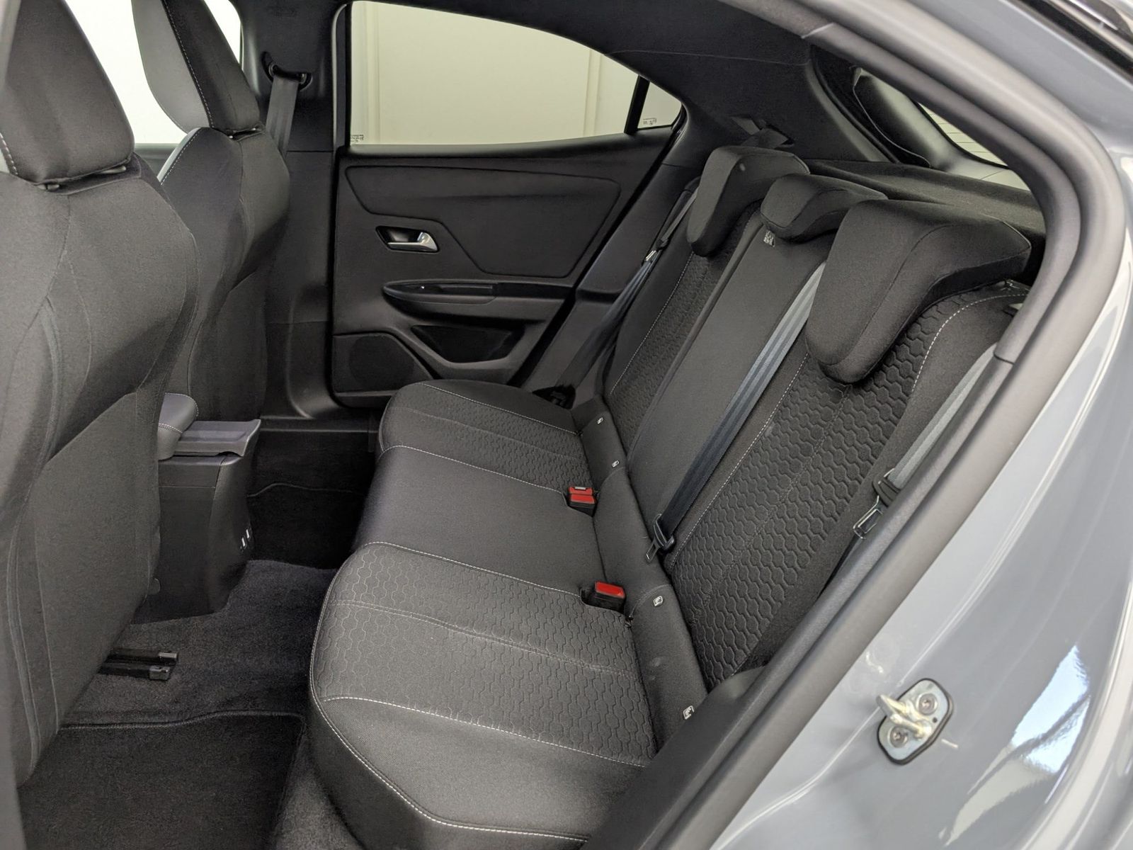 OPEL Mokka  1.2 Edition LED Tempomat Allwetter – Bild 9