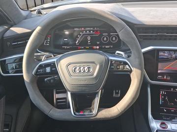 2025 AUDI RS6 photo 8