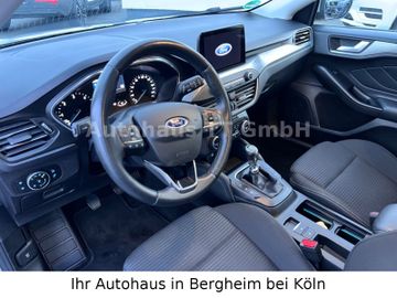 Ford Focus - 10