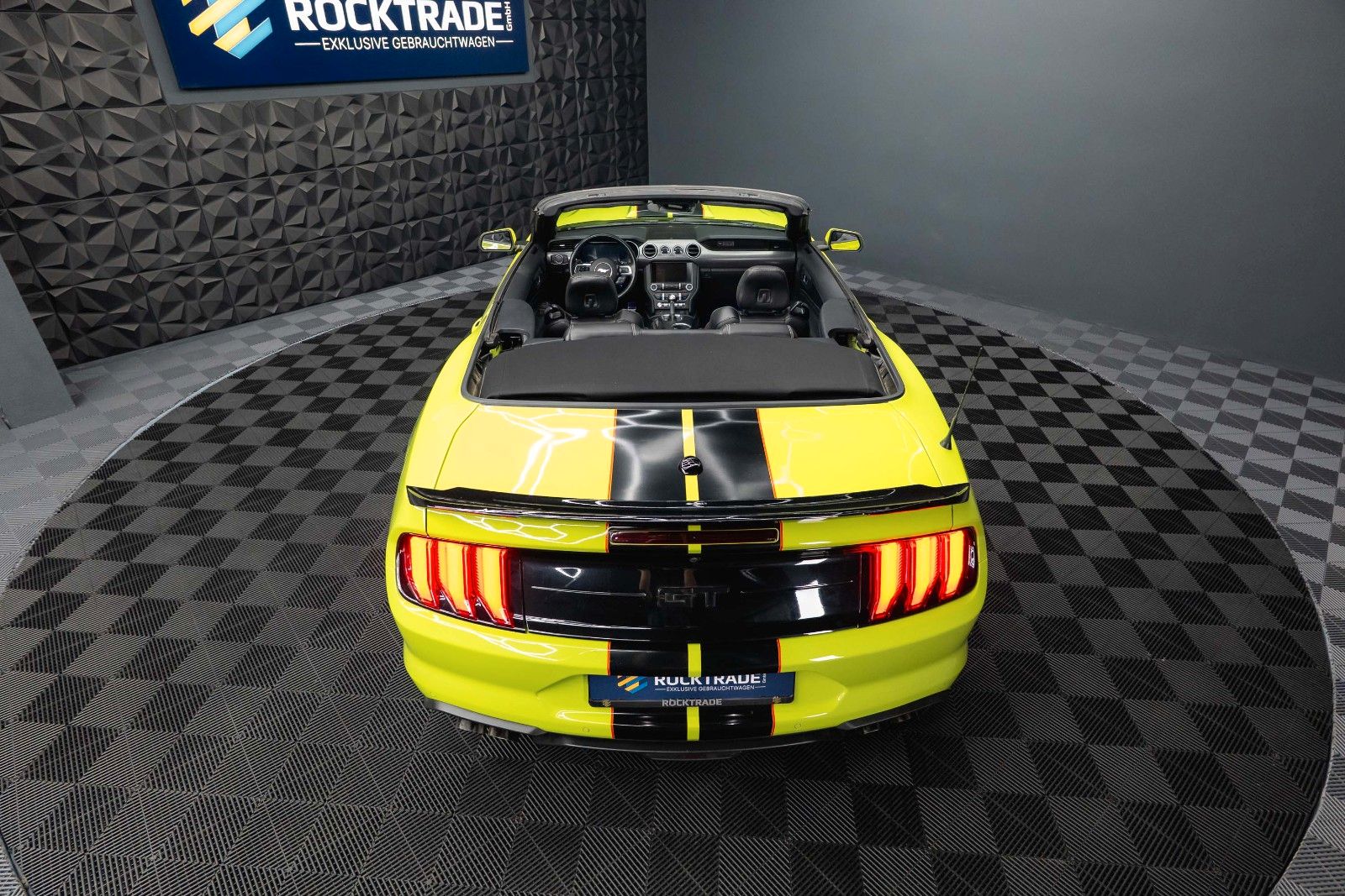 Fahrzeugabbildung Ford Mustang Shelby GT 500 5.0 V8 PREMIUM Performance