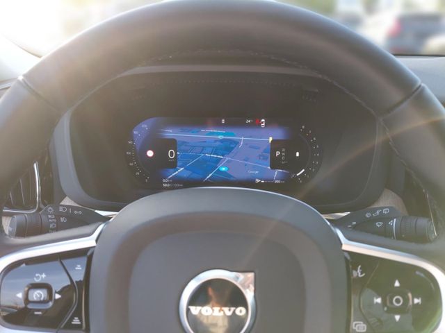 VOLVO XC 60 (Bild 18 von Array)