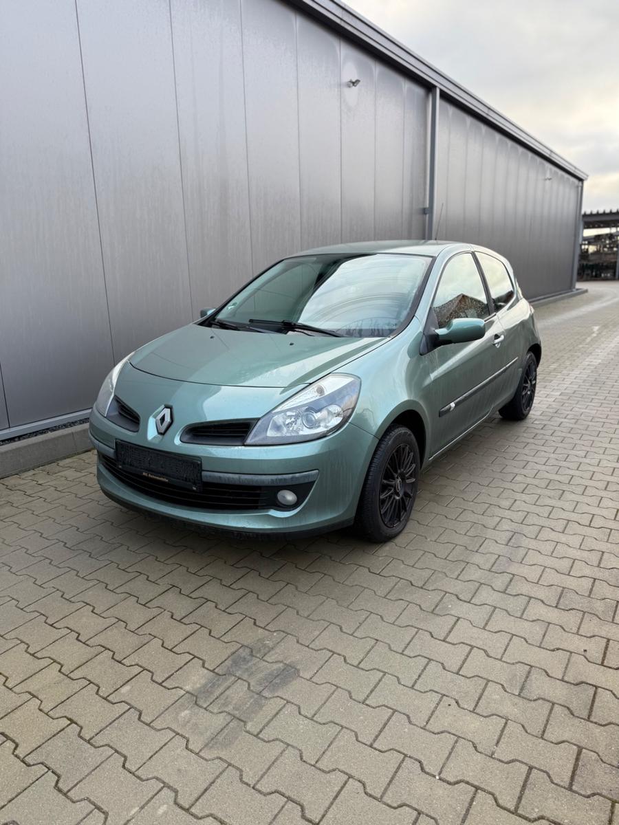 Renault Clio Edition Dynamique 1.2 16V Eco2 55kW/8Fach