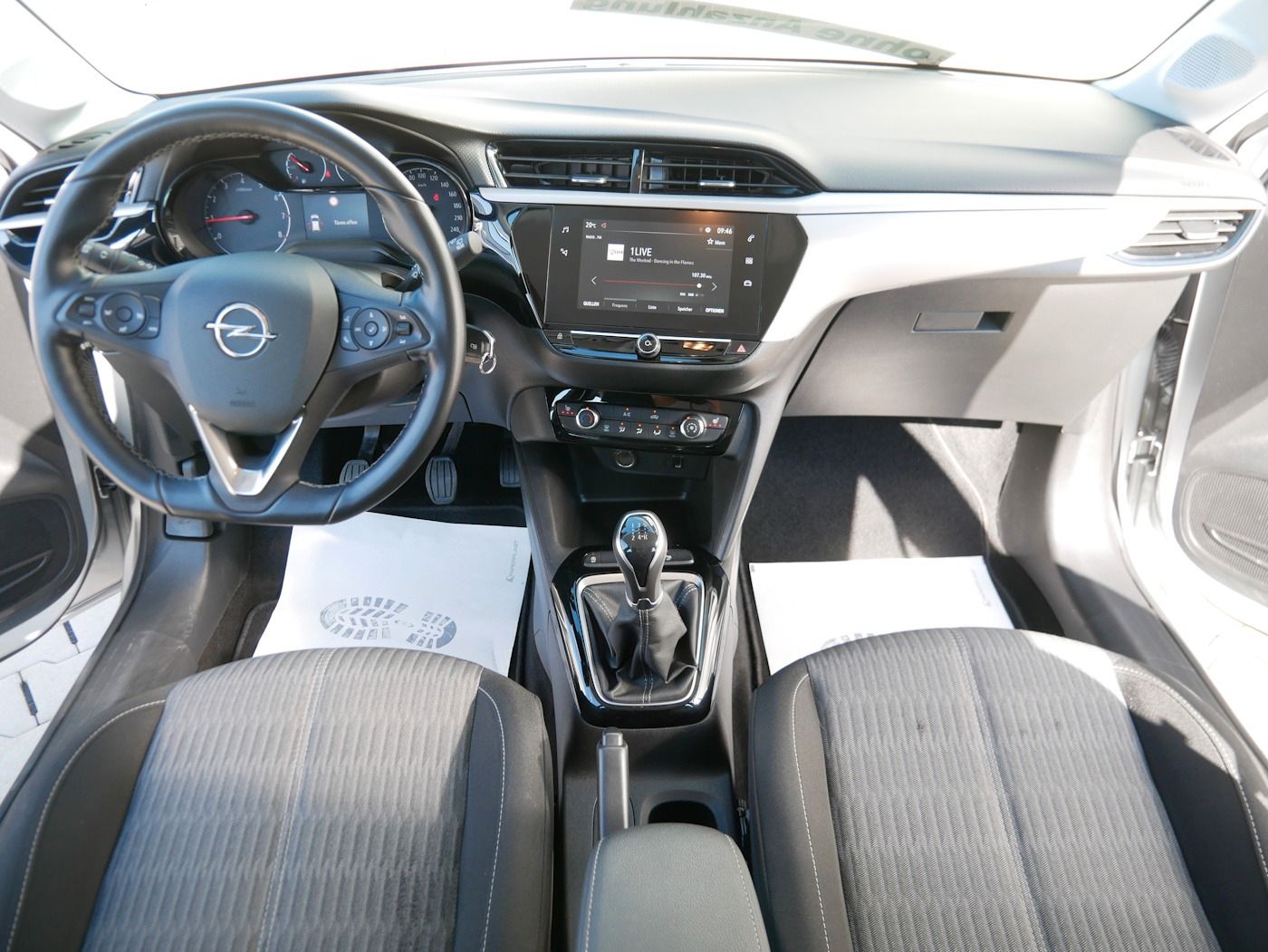 Fahrzeugabbildung Opel Corsa-F 1.2 Edition Kamera SHZ Apple/Android ALU