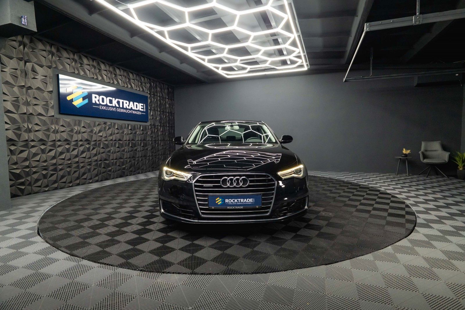 Fahrzeugabbildung Audi A6 Lim. 3.0 TFSI quattro Sport *1.Hand*Facelift*