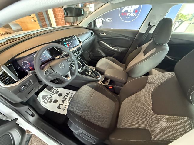 Opel Grandland (X) 1.2 Turbo Style Paket AUTOM.