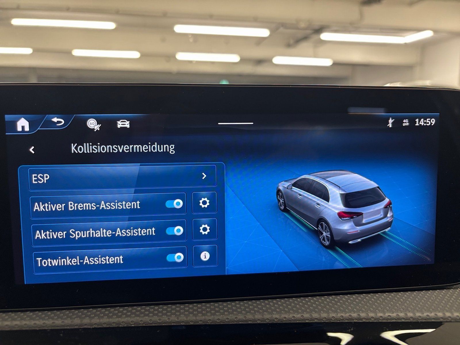 Fahrzeugabbildung Mercedes-Benz A 200 Progressive*AHK*Totwinkel*360°*LED*SHZ*PDC