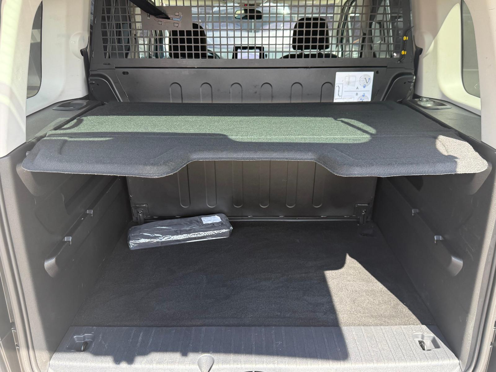 Citroën Berlingo MPV Shine M Standheizung