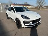 Porsche Macan Basis (BOSE/14Wege/Pano) - mit Benzin-Antrieb: Weiß, Alcantara, Sitzheizung