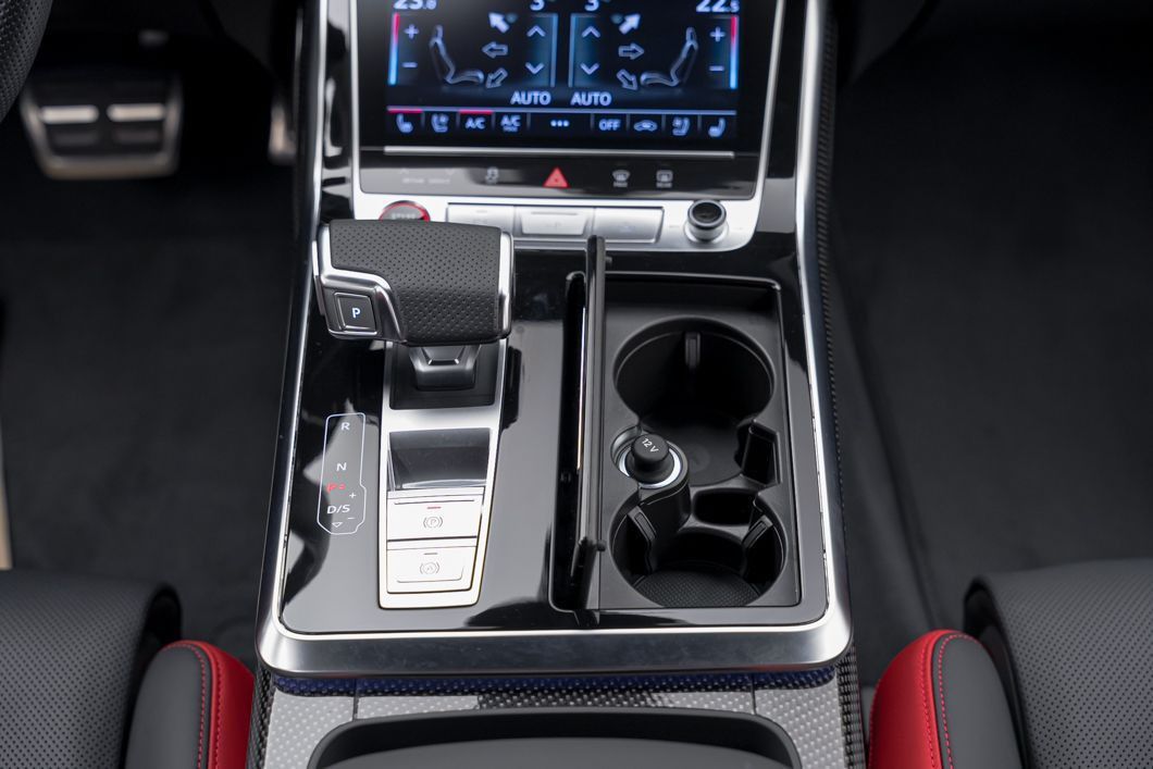 Audi SQ8 - Bild 17