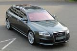 Audi RS6 Avant Scheckheft/BOSE/Kamera/Keramik/Keyless - Audi RS6 in Düsseldorf
